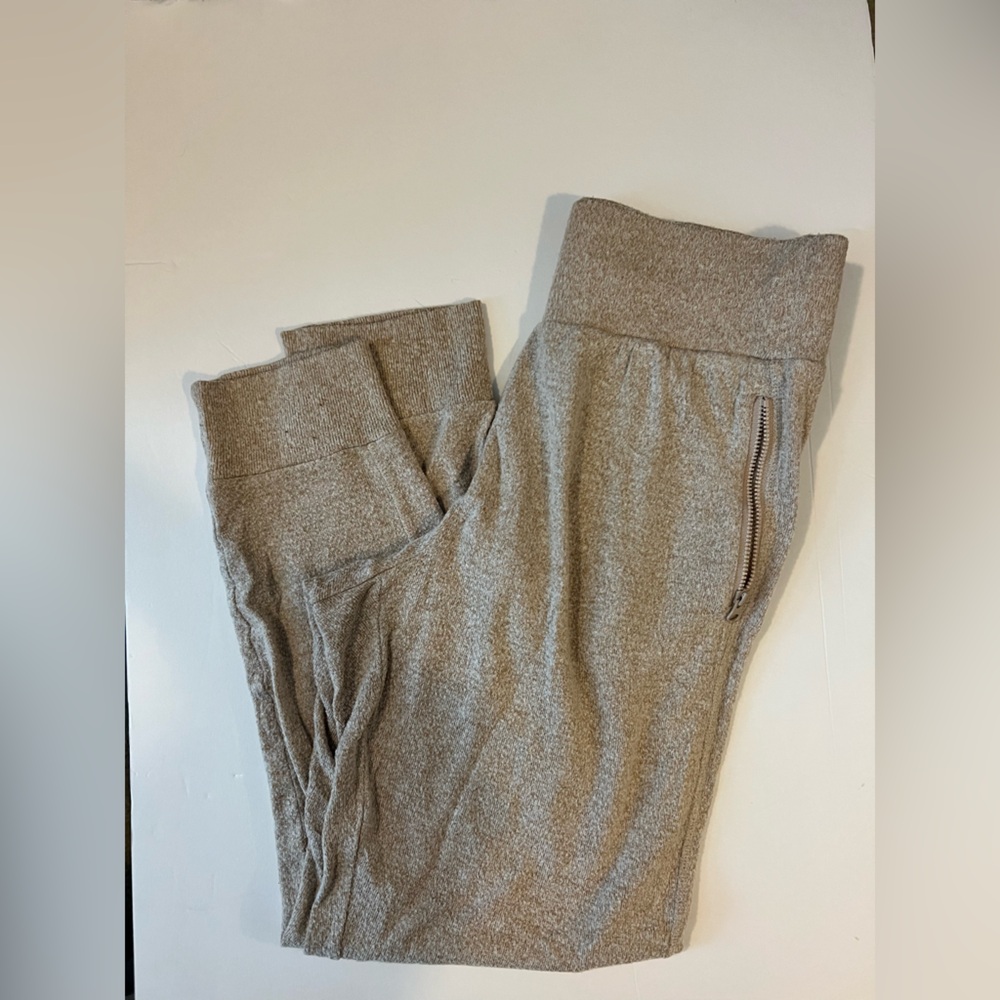 Z by Zella Women's heathered beige Joggers